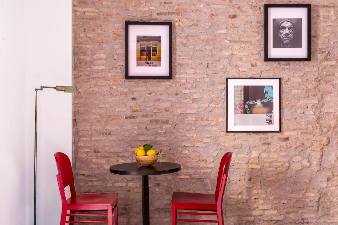 Hotel Downtown Boutique House - Ca Domus Collection Roma