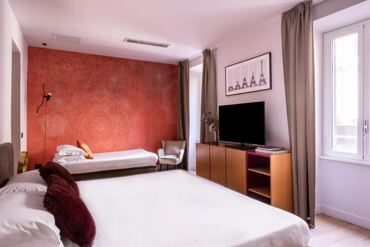 Downtown Boutique House - Ca Domus Collection Hotel Róma 2*,
