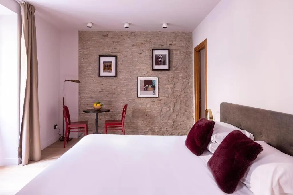 Hotel Downtown Boutique House - Ca Domus Collection Roma Italia
