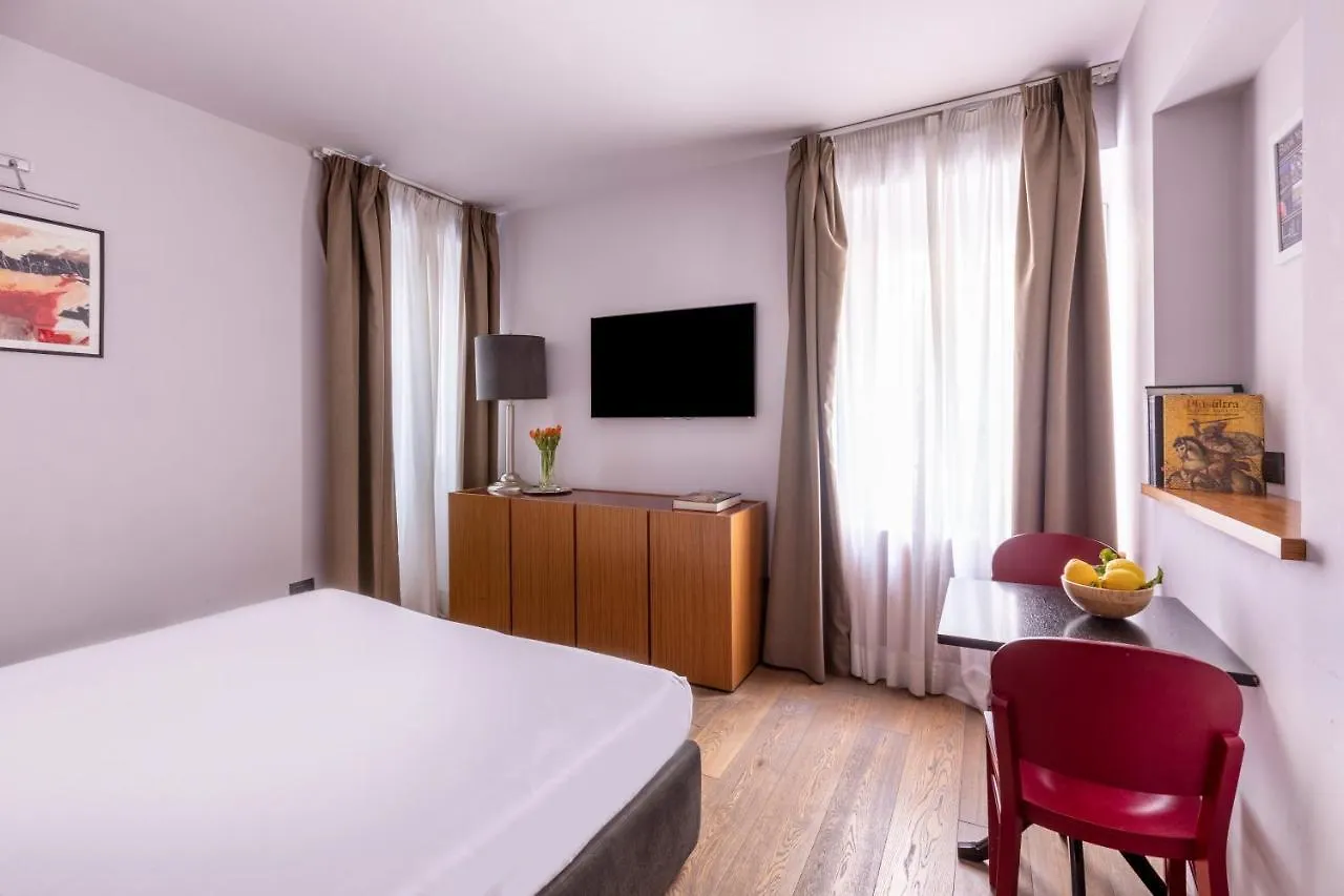 Downtown Boutique House - Ca Domus Collection Hotell Rom